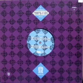 Frozen Faces / Machinery by Claudia Brucken Susanne Freytag Michael Mertens, the sleeve