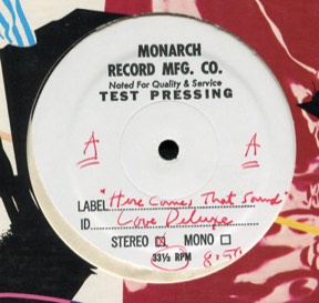 Here Comes That Sound Again by Love Deluxe, the sleeve
